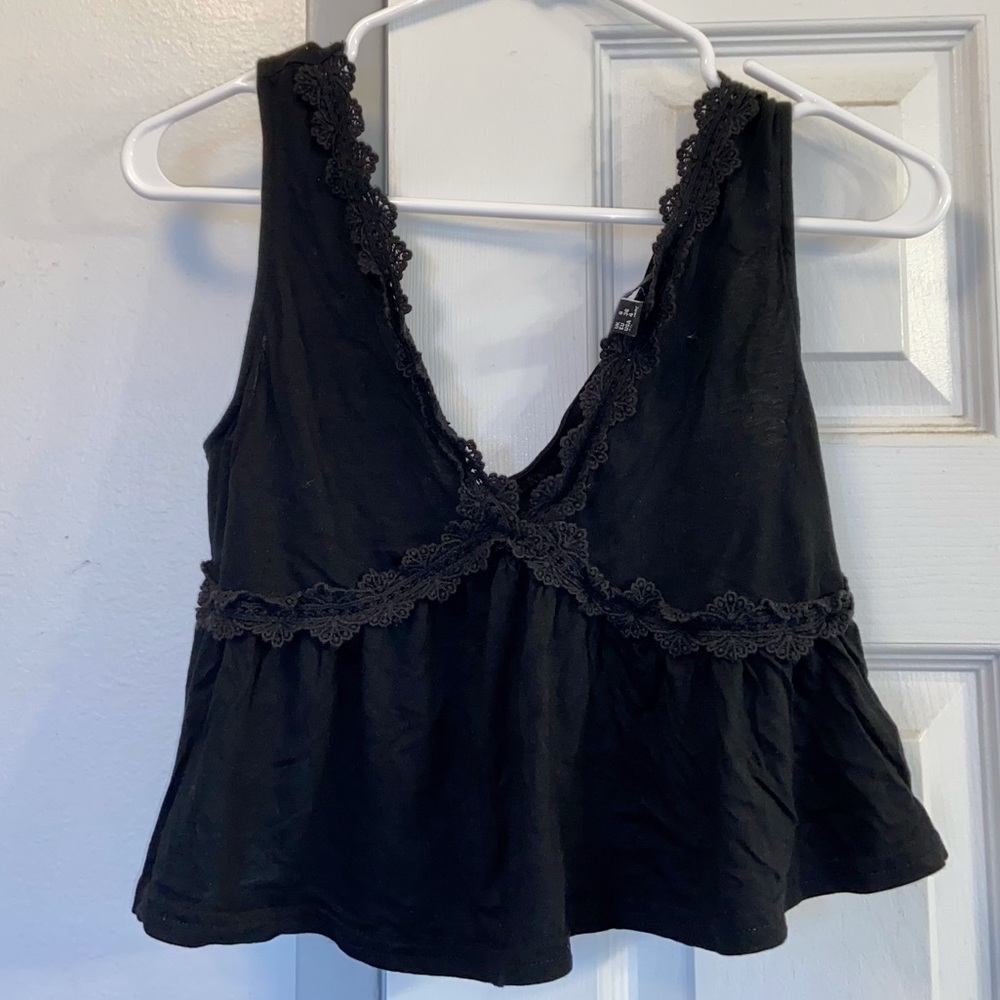 Black lace trim crop top